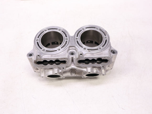 Like New Polaris Matryx 650 Cylinder Monoblock - 3023607